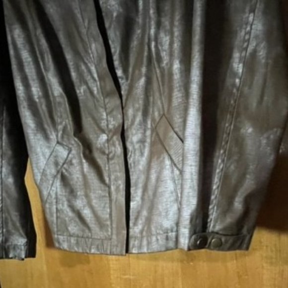 Shiny Leather look - Picture 4 of 7